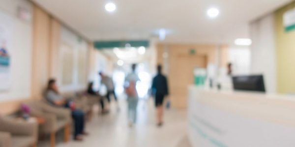 abstract-blur-hospital-clinic-interior